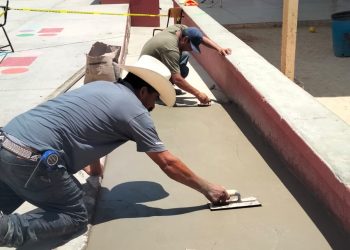 REALIZAN OBRAS DE REHABILITACIÓN Y MEJORA EN ESCUELA PRIMARIA EFRAÍN CESEÑA, EN CABO SAN LUCAS   