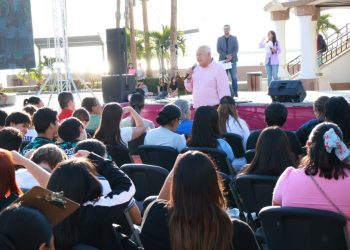 GOBERNADOR PONE EN MARCHA EL PROGRAMA “ JUVENTUDES CONSTRUYENDO RELACIONES SIN VIOLENCIA “