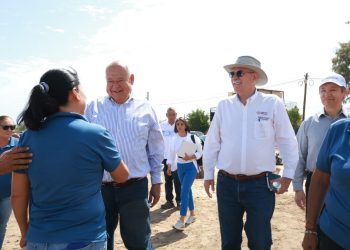 GOBERNADOR VÍCTOR CASTRO REFRENDA  RESPALDO A PESCADORES Y ACUICULTORES DE BCS