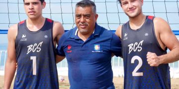 RECONOCE UABCS A PERSONAL ACADÉMICO JUBILADO POR SU VALIOSA TRAYECTORIA Y APORTACIONES A LA INSTITUCIÓN