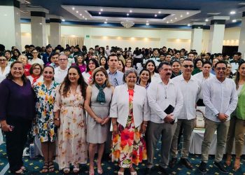 CAPACITAN A POLICÍAS MUNICIPALES DE  LOS CABOS EN FORMACIÓN CONTINUA