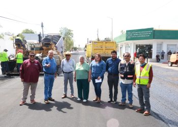 EGRESADAS Y EGRESADOS FUNDADORES SE SUMAN A  LOS PREPARATIVOS DEL 50 ANIVERSARIO DE LA UABCS