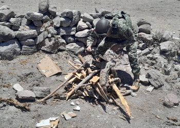 “SE DESTRUYE UN ARTEFACTO CON FORMA DE GRANADA”