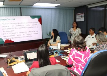 REALIZAN ENCUENTRO DE SUPERVISORES DE  SECUNDARIA EN LOS CINCO MUNICIPIOS DE BCS