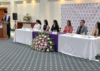 UNIVERSIDAD MUNDIAL ENTREGÓ MÁS DE 100 NUEVOS PROFESIONISTAS A LA SOCIEDAD SUDCALIFORNIANA
