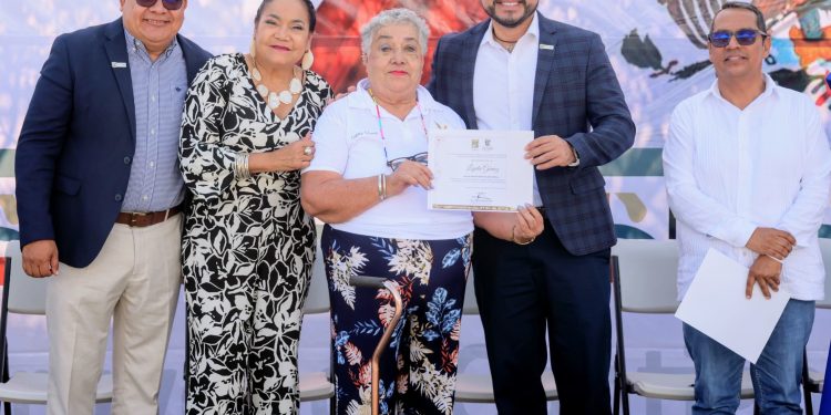 ALCALDE CHRISTIAN AGÚNDEZ REFRENDÓ EL RESPETO A LA LIBERTAD DE EXPRESIÓN