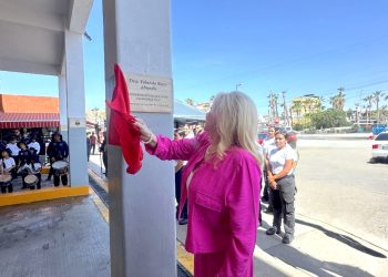 BOMBEROS CSL RECONOCE A LA UNIVERSIDAD DEL GOLFO DE CALIFORNIA POR SU CONTRIBUCIÓN A LA EDUCACIÓN Y EL DESARROLLO COMUNITARIO
