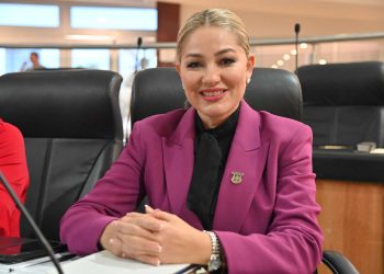 HONRAN Y RECONOCEN A LOS PROFESIONALES DE LA COMUNICACIÓN