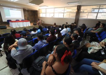 ALUMNADO DE LA UABCS PRESENTA AVANCES DE INVESTIGACIÓN COMO PARTE DEL CIERRE SEMESTRAL