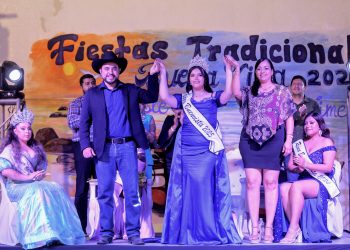 CORONACIÓN EN LAS FIESTAS TRADICIONALES DE BUENA VISTA 2025