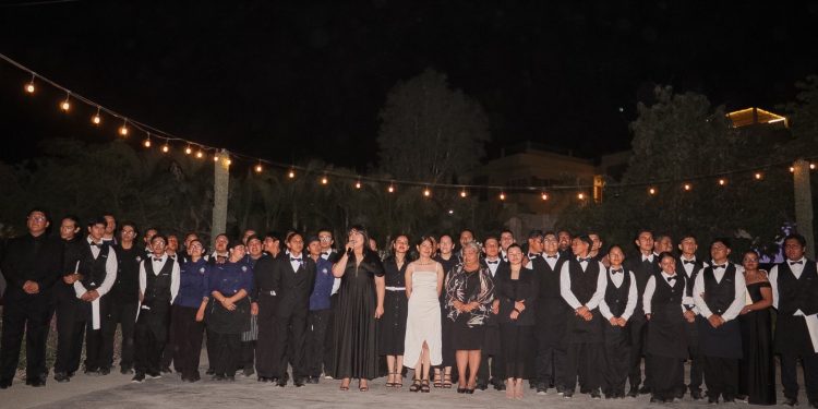 ESTUDIANTES DE UABCS LOS CABOS CELEBRAN EVENTO  GASTRONÓMICO COMO CIERRE DE SEMESTRE