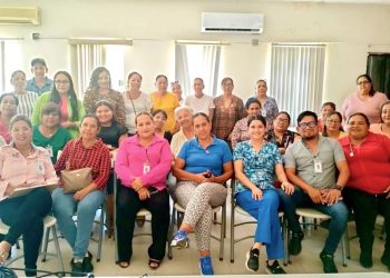 SE REALIZA LA CORONACIÓN DE BRIS YADIRI I COMO REYNA DE LAS FIESTAS TRADICIONALES DE MIGRIÑO 2025