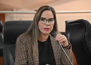 LLAMAN A LA CFE PARA QUE FACTURE MENSUALMENTE A USUARIOS