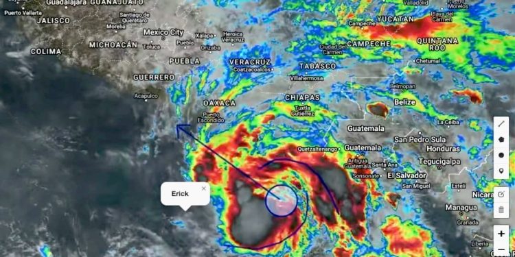 LLAMA ZOFEMAT LOS CABOS A RESPETAR BANDERAS DE SEÑALIZACIÓN EN LAS PLAYAS ANTE PRESENCIA DE MAR DE FONDO