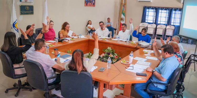 REALIZAN ENCUENTRO DE SUPERVISORES DE  SECUNDARIA EN LOS CINCO MUNICIPIOS DE BCS