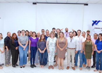 REALIZAN TALLER SOBRE EL REGISTRO DE MARCA PARA PERSONAS EMPRENDEDORAS Y EMPRESARIAS EN LOS CABOS