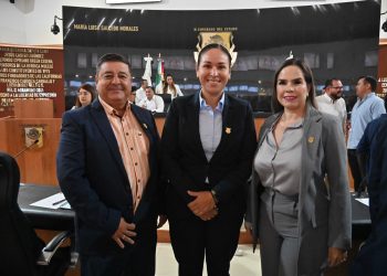 ELIGEN LAS MESAS DIRECTIVAS DE LA DIPUTACIÓN PERMANENTE Y PERIODO ORDINARIO DE SESIONES