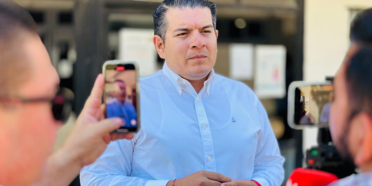 PRI PIDE ACABAR EL DESABASTO DE MEDICINAS