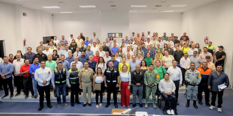 ANALIZA CONSEJO MUNICIPAL DE PROTECCIÓN CIVIL DE LOS CABOS MEDIDAS PREVENTIVAS POR EFECTOS DE “ FLOSSIE”