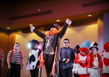 CELEBRAN CON ÉXITO OBRA TEATRAL INCLUSIVA EN SAN JOSÉ DEL CABO