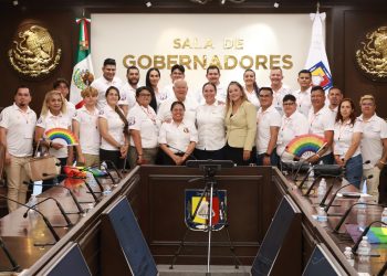 GOBERNADOR VCC SE REÚNE CON EL PARLAMENTO SUDCALIFORNIANO DE LA DIVERSIDAD