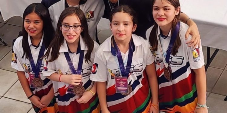 REALIZAN CON ÉXITO LA TERCERA EDICIÓN  DE LA VENDIMIA 2025 EN COMONDÚ