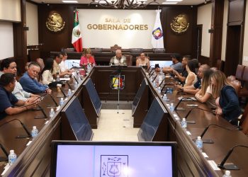 RESPALDA VÍCTOR CASTRO INICIATIVA SOBRE EL PLAN DE MANEJO PARA AVISTAMIENTO DE ORCAS