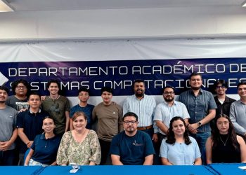 ACADÉMICOS DE LA UABCS TRABAJAN EN EL DESARROLLO DE MATERIAL DIDÁCTICO EN AGUAS SUBTERRÁNEAS