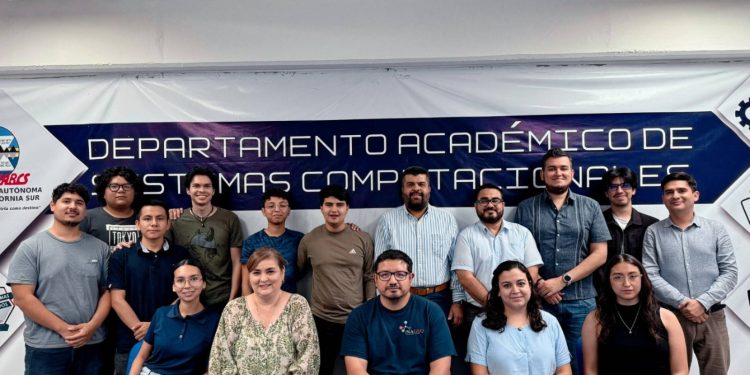 ACADÉMICOS DE LA UABCS TRABAJAN EN EL DESARROLLO DE MATERIAL DIDÁCTICO EN AGUAS SUBTERRÁNEAS