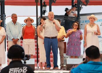 INAUGURA EL GOBERNADOR VMCC EL FESTIVAL DEL MANGO EN TODOS SANTOS