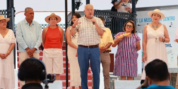 INAUGURA EL GOBERNADOR VMCC EL FESTIVAL DEL MANGO EN TODOS SANTOS