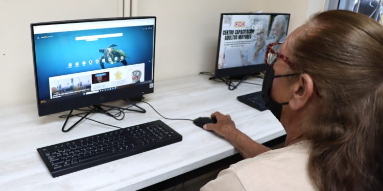 REALIZAN PRIMERA ASAMBLEA DE EMPRENDEDORAS DEL MUNICIPIO DE LA PAZ