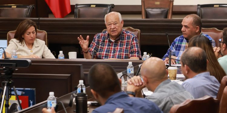 IMPULSAN TRABAJO CONJUNTO PARA FORTALECER EL DESARROLLO URBANO ORDENADO Y SOSTENIBLE EN BCS