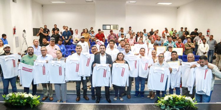 VALE LA PENA LUCHAR POR LOS CABOS: CHRISTIAN AGÚNDEZ