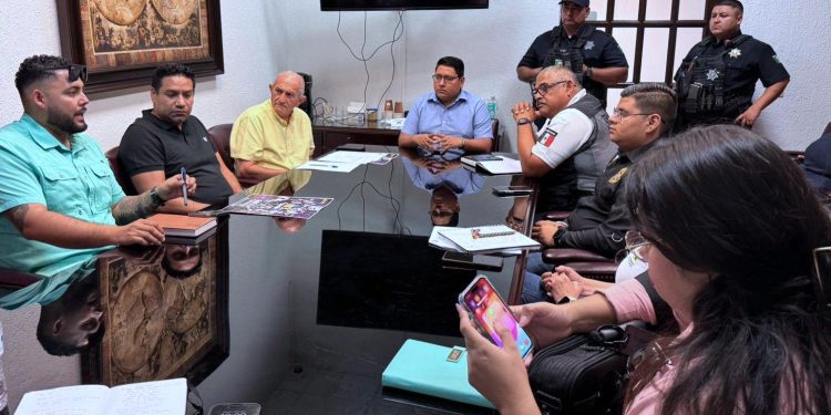 ATIENDE AYUNTAMIENTO DE LOS CABOS SOLICITUDES VECINALES A TRAVÉS DE SUBDELEGACIONES EN CABO SAN LUCAS