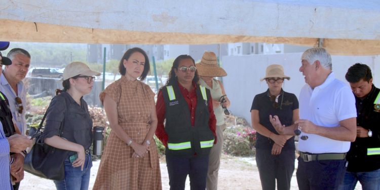 AVANZA COORDINACIÓN ENTRE AUTORIDADES DE CABO SAN LUCAS Y COLONOS DE EL TEZAL PARA ORDENAMIENTO VIAL
