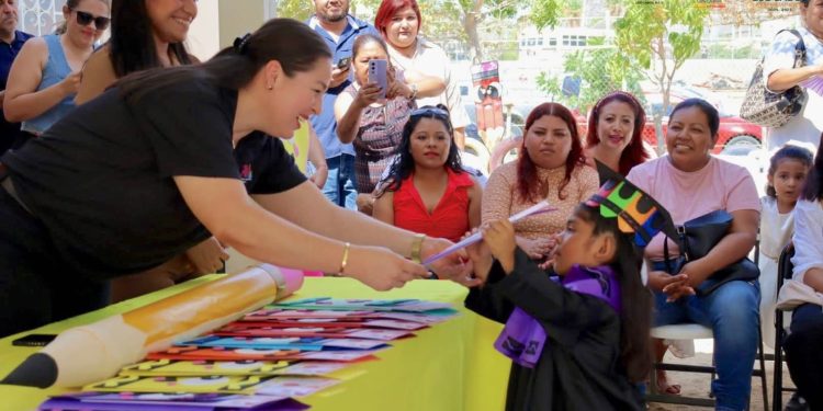 CLAUSURA DIF LOS CABOS CICLO ESCOLAR EN EL CAI DE LA COLONIA VISTA HERMOSA