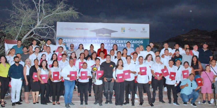 ABREN CONVOCATORIA PARA CONCURSO DE FOTOGRAFÍA EN LA FERIA DEL MANGO 2025 EN SANTIAGO