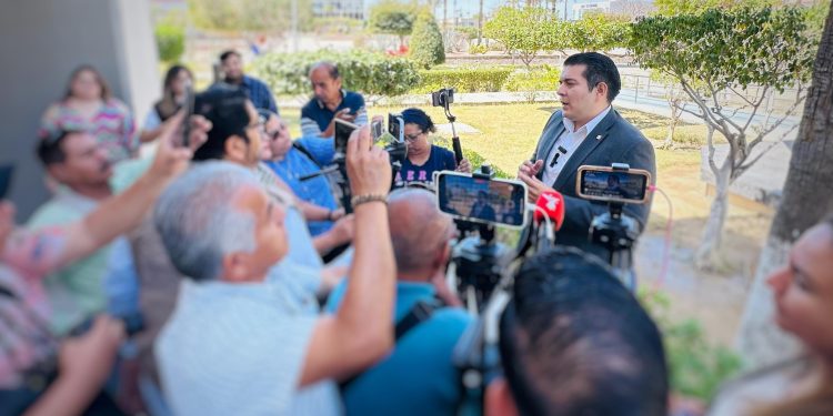 “PRI BUSCA ELIMINAR LAS COMISIONES BANCARIAS”