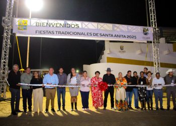 INAUGURA ALCALDE CHRISTIAN AGÚNDEZ FIESTAS TRADICIONALES SANTA ANITA 2025