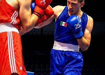 EMILIANO REDUCINDO MANTIENE PREPARACIÓN  PARA EL MUNDIAL DE BOXEO