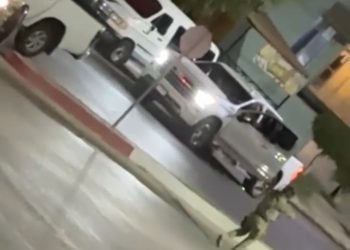 SE ASEGURARON 2 ARMAS DE FUEGO Y 2 VEHÍCULOS EN CIUDAD CONSTITUCIÓN EN ATAQUE A ELEMENTOS DE LA SEDENA QUE REPELIERON Y RESULTÓ UN AGRESOR SIN VIDA Y DOS MUJERES LESIONADAS POR DISPARO DE ARMA DE FUEGO