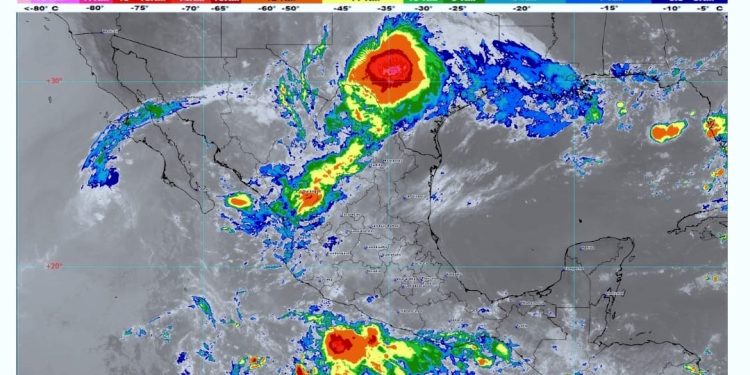 PREVE PROTECCIÓN CIVIL POSIBLES LLUVIAS Y TORMENTAS ELÉCTRICAS EN LOS CABOS