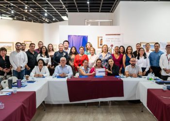 RECIBE EL CONGRESO DE BCS EL INSTRUMENTO “ HERRAMIENTAS PARA PREVENIR Y COMBATIR LA  TRATA DE PERSONAS EN BCS”