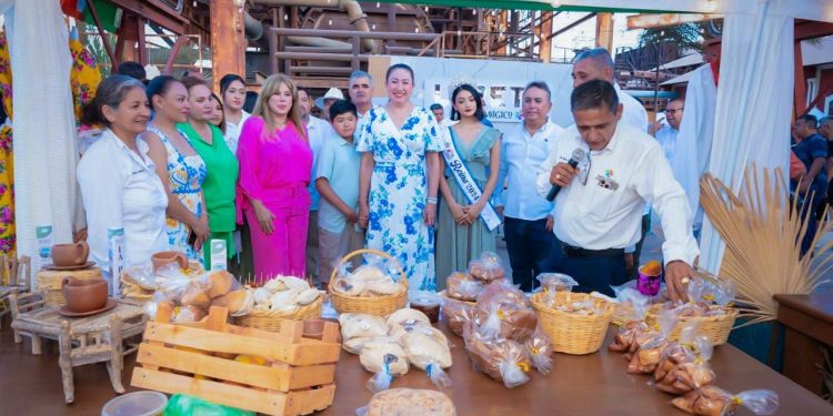 PRESENTES LOS TRES PUEBLOS MÁGICOS DE BCS EN LA CONMEMORACIÓN DE FUNDACIÓN DE SANTA ROSALÍA