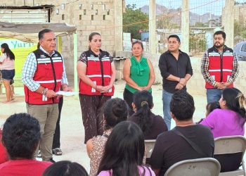 ATIENDE AYUNTAMIENTO DE LOS CABOS NECESIDADES PRIORITARIAS EN LA COLONIA LA BALLENA