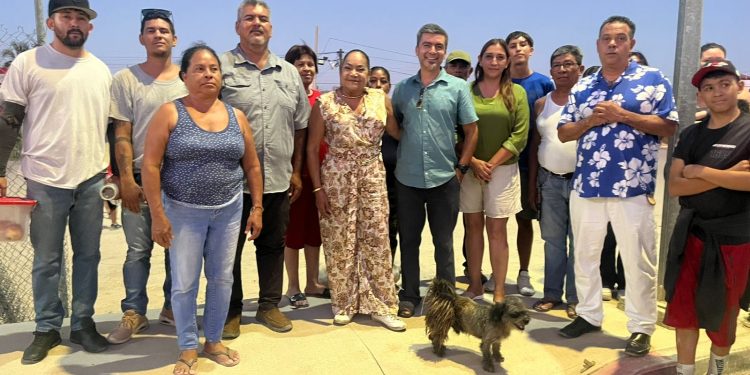 ATIENDE SÍNDICA MUNICIPAL SOLICITUD PARA RECUPERAR CANCHA DE FÚTBOL EN COLONIA EL ZACATAL