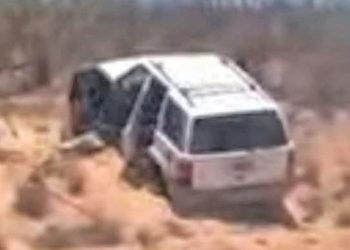 INICIA PGJE INVESTIGACIÓN POR PERSONA SIN VIDA Y UN LESIONADO EN LA CARRETERA A PUERTO SAN CARLOS