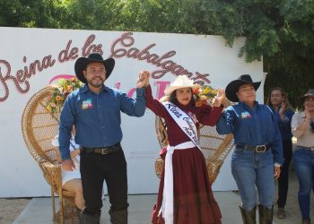 CORONAN A TERESA I COMO REYNA DE LOS CABALGANTES DE LAS FIESTAS TRADICIONALES SANTA ANITA 2025