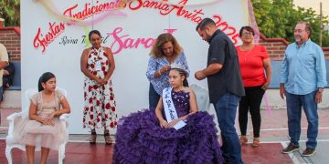 ENTREGA DIF 100 APOYOS ALIMENTARIOS A FAMILIAS DE PESCADORES EN SAN JOSÉ DEL CABO